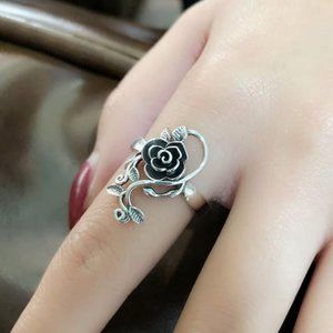 ~Antique Sterling Silver 925 Stamped Rose and Vine Ring~